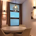 Luxury Simba C * 斯玛杰克托莱塞